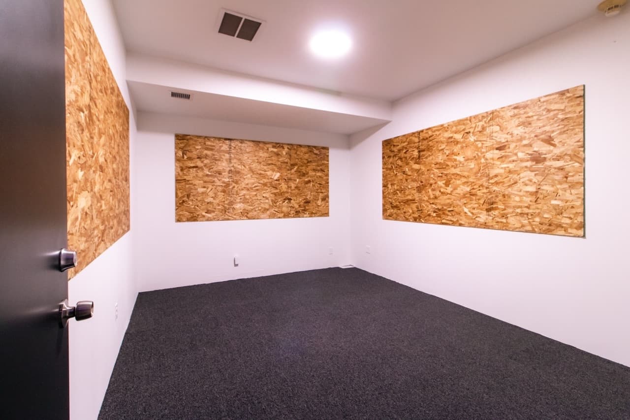 Empty monthly lockout: your blank canvas