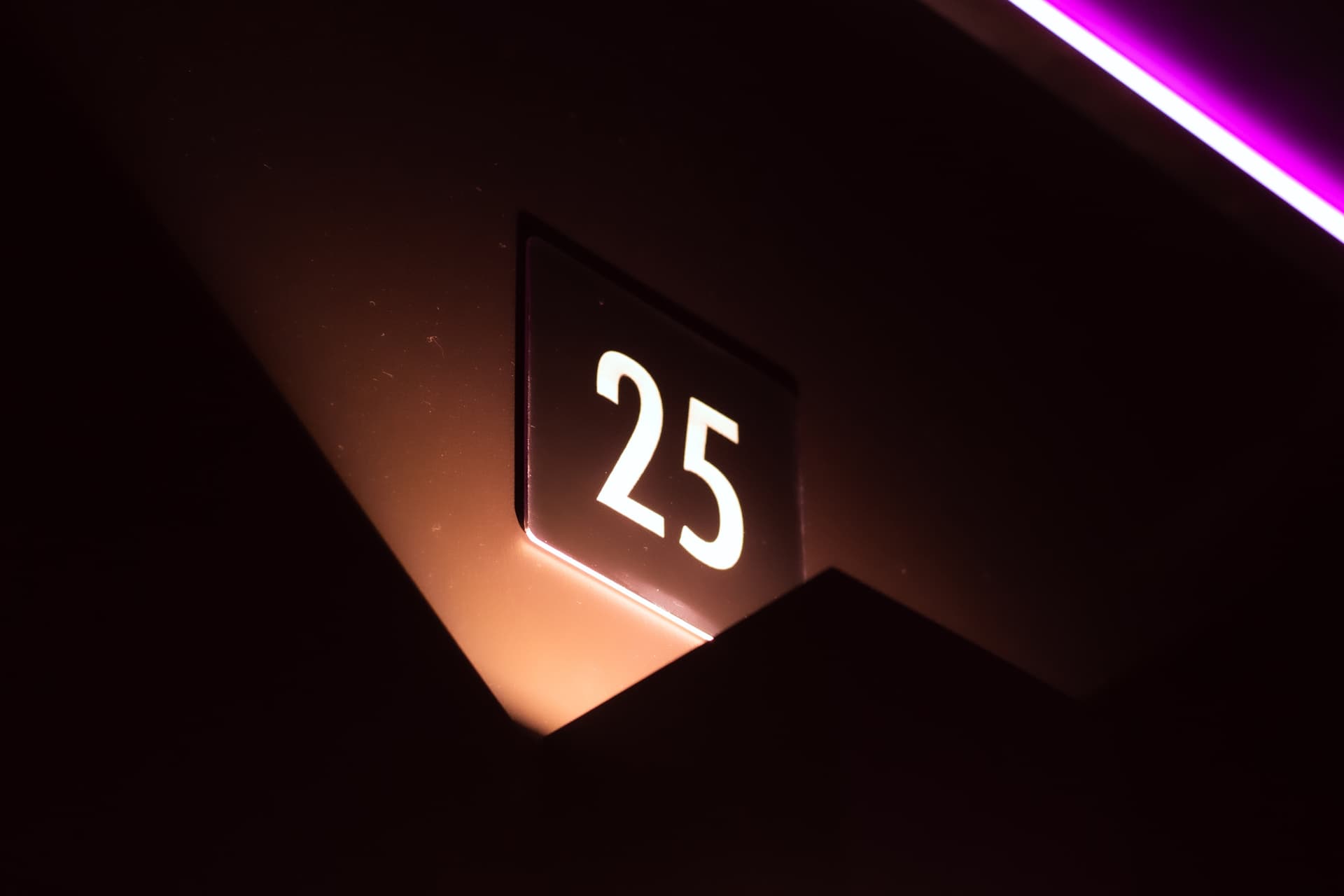 Studio 25 resource
