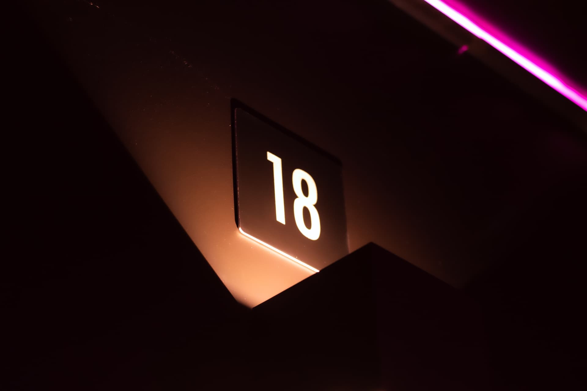 Studio 18 resource